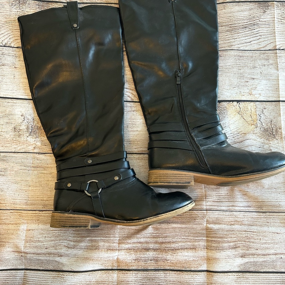 Black Leather Knee-High Boots